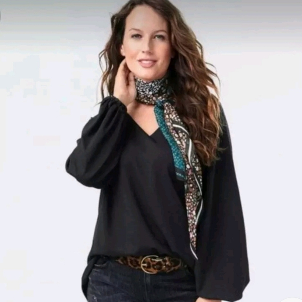 Cabi Women's Black Swanky Tee 3802 Long Sleeve High Low Knit Shirt Size XXS.